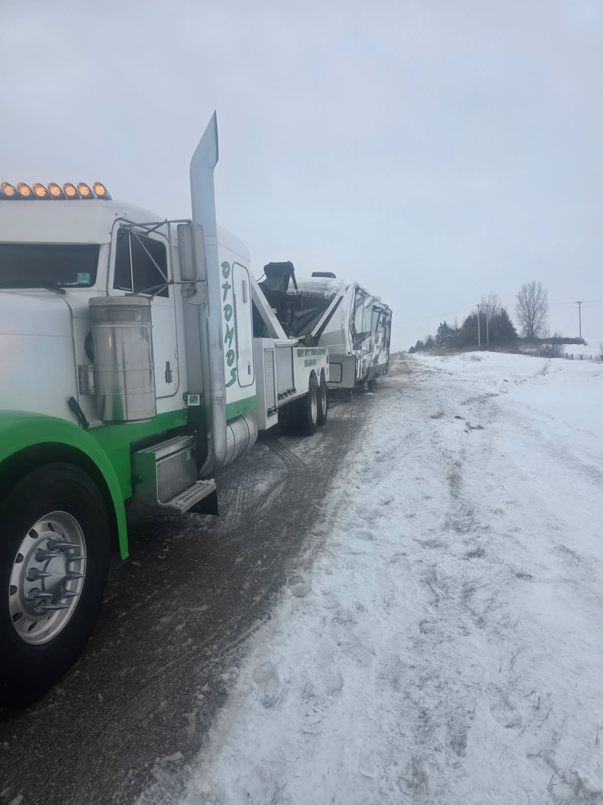 Otomo's Auto Towing & Repair (5)